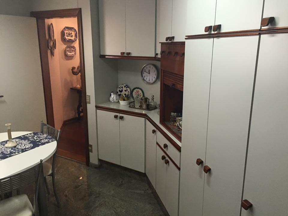 Apartamento à venda com 4 quartos, 340m² - Foto 25