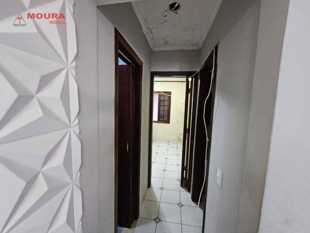 Casa à venda com 2 quartos, 150m² - Foto 8