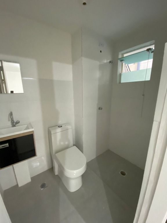 Apartamento à venda com 1 quarto, 40m² - Foto 9