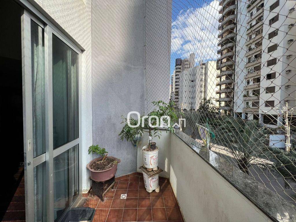 Apartamento à venda com 4 quartos, 214m² - Foto 3