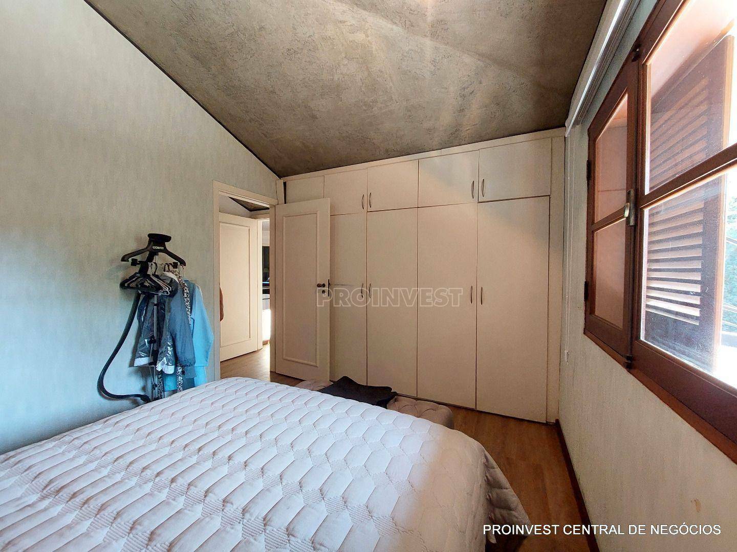 Casa de Condomínio à venda com 4 quartos, 680m² - Foto 35