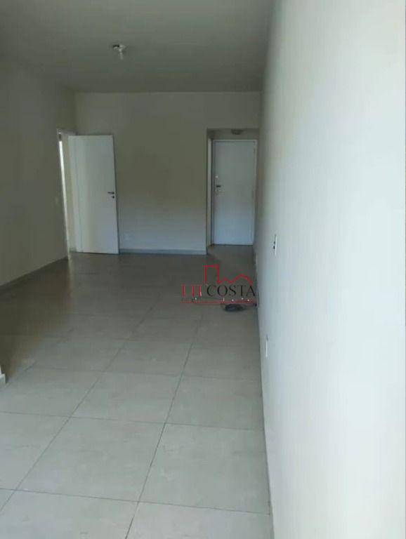 Apartamento à venda com 2 quartos, 80m² - Foto 4