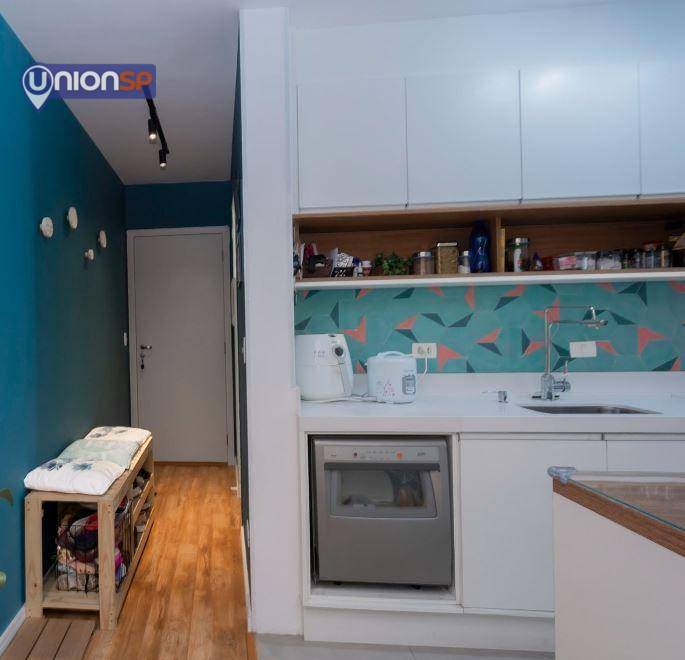 Apartamento à venda com 3 quartos, 105m² - Foto 5