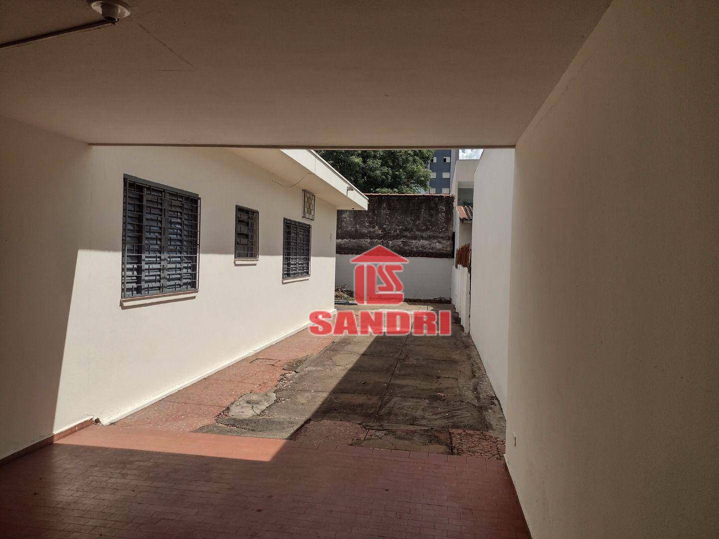 Casa para alugar com 3 quartos, 161m² - Foto 4