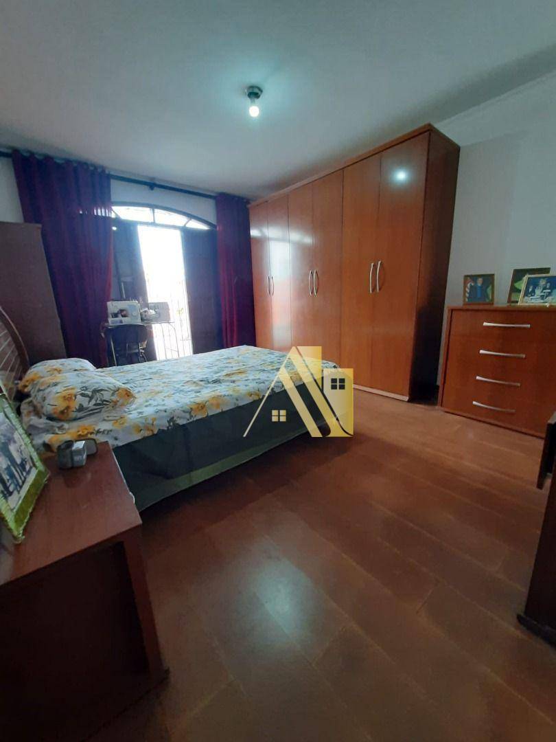 Sobrado à venda com 3 quartos, 180m² - Foto 14