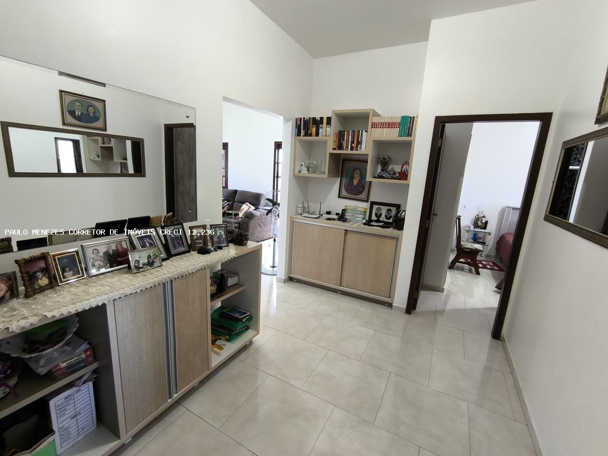 Casa à venda com 3 quartos, 630m² - Foto 31