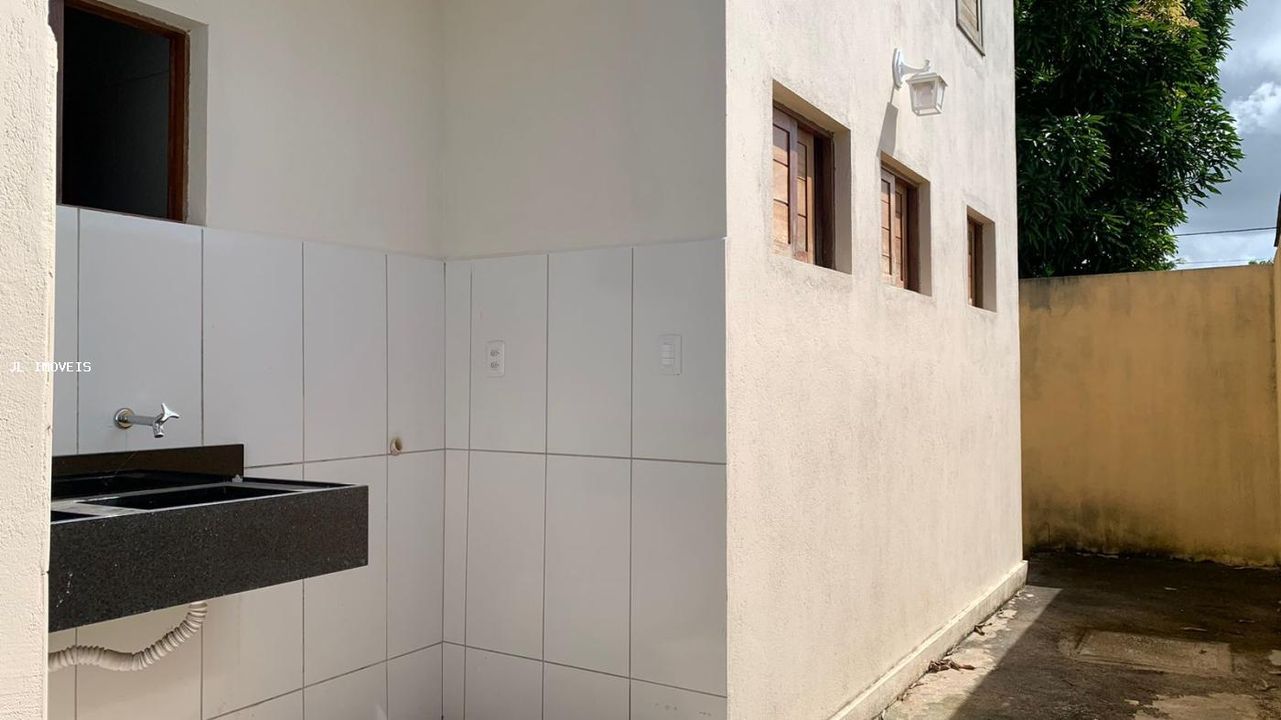 Casa à venda com 2 quartos, 180m² - Foto 12