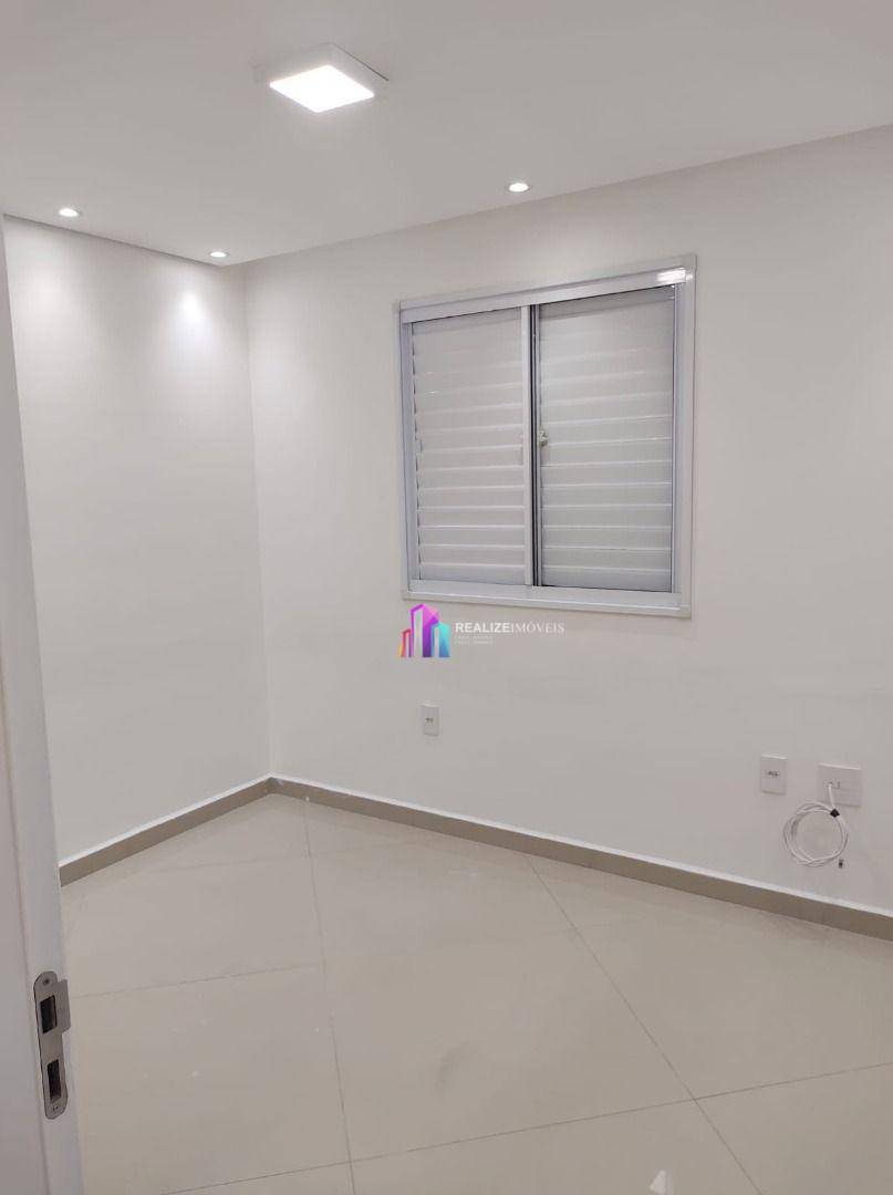 Apartamento à venda com 3 quartos, 64m² - Foto 18