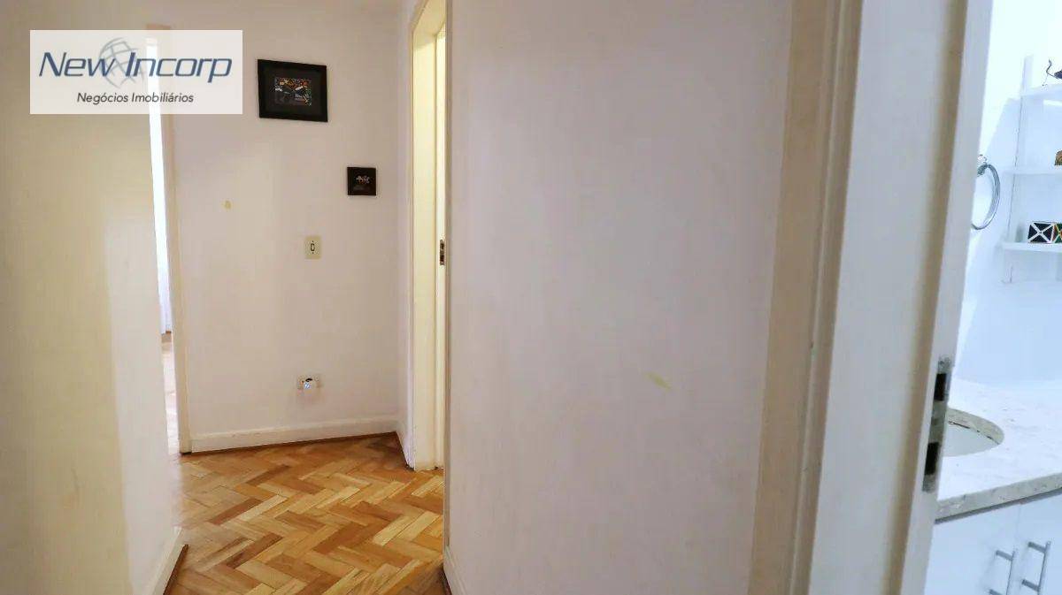 Apartamento à venda com 3 quartos, 107m² - Foto 9