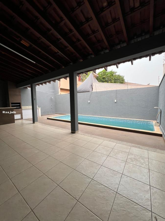 Casa à venda com 4 quartos, 250m² - Foto 19