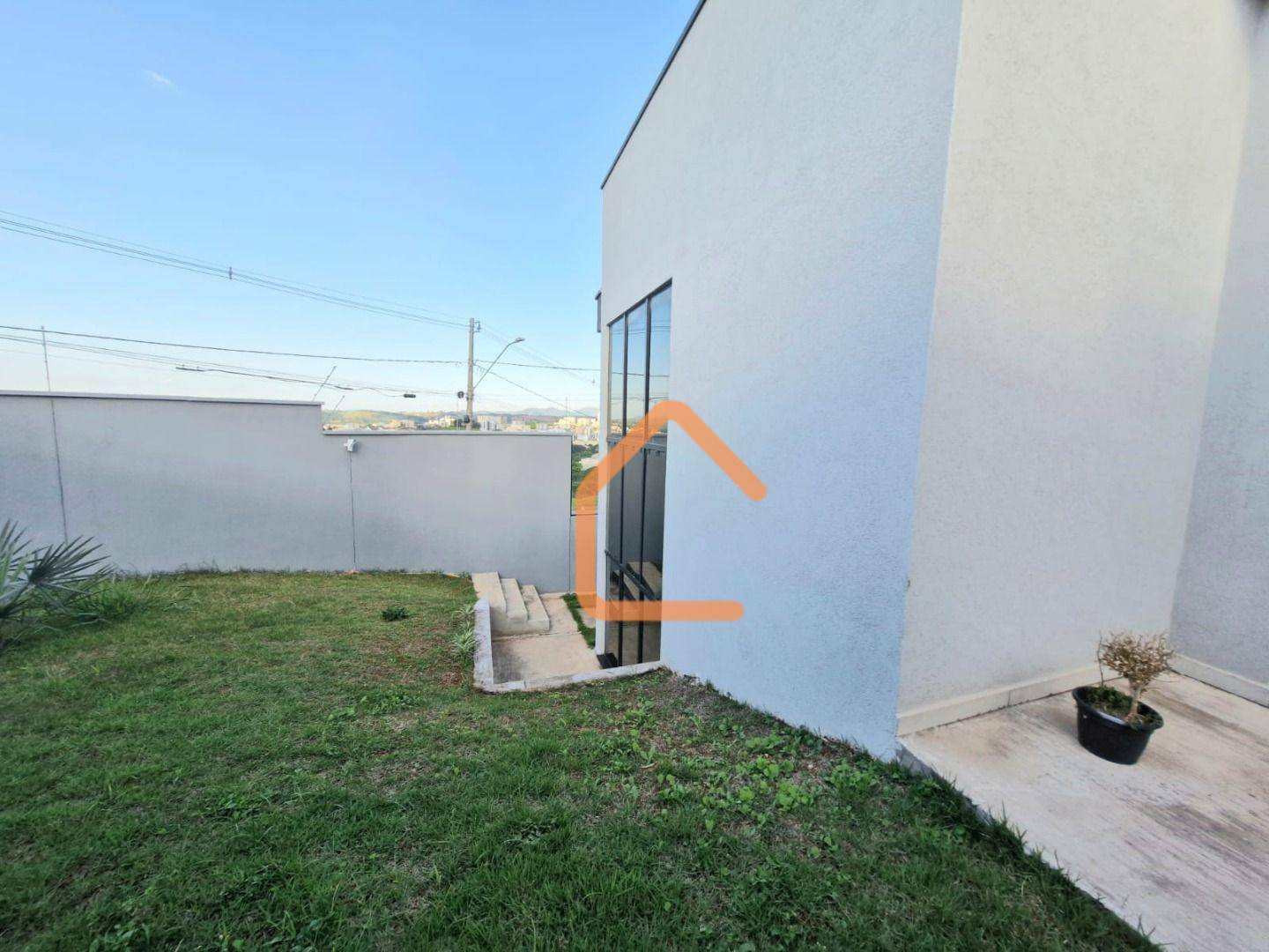 Casa à venda com 3 quartos, 178m² - Foto 16