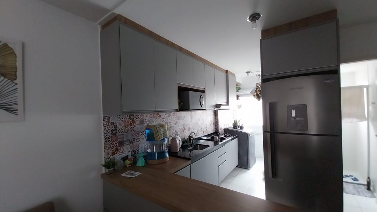 Apartamento à venda com 2 quartos, 43m² - Foto 3