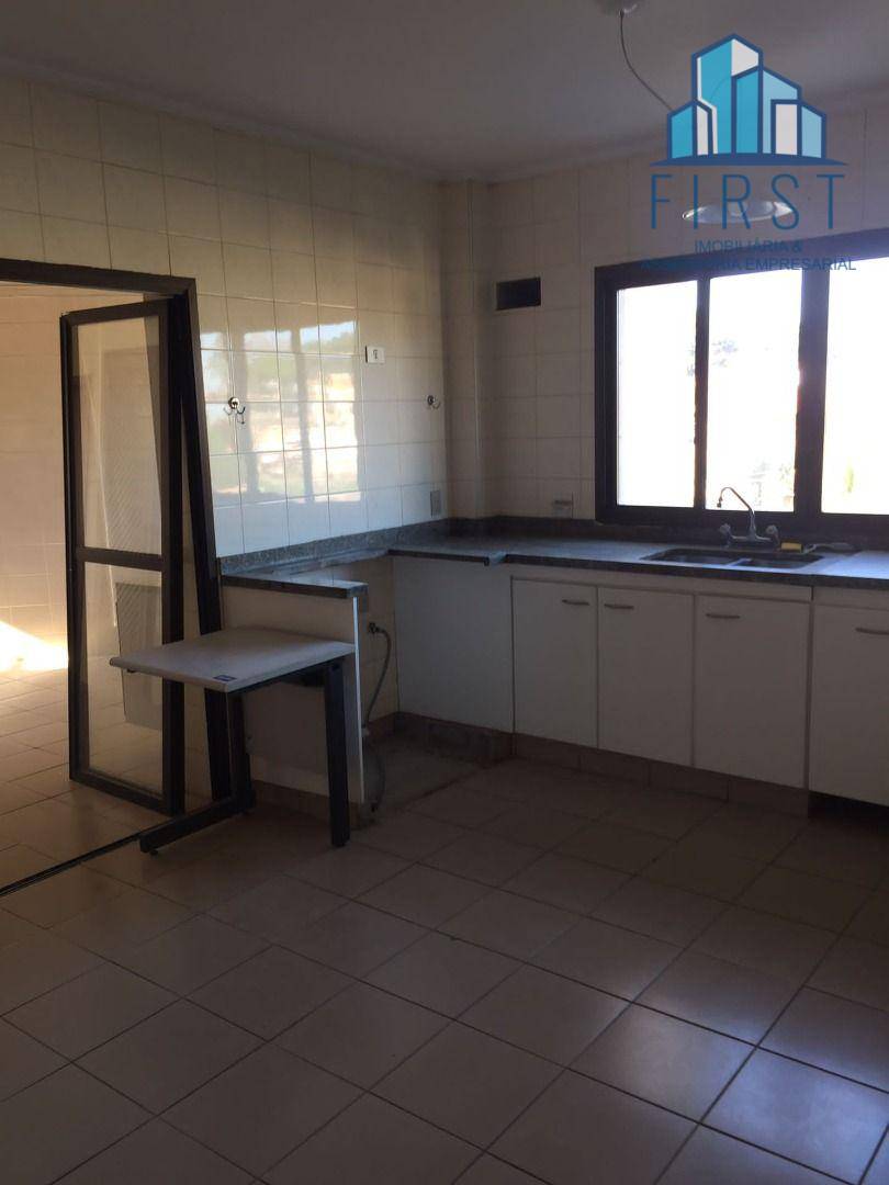 Apartamento à venda com 3 quartos, 182m² - Foto 23