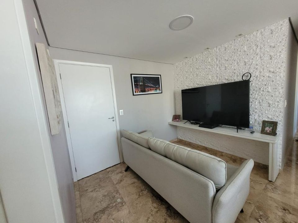 Apartamento à venda com 2 quartos, 60m² - Foto 32