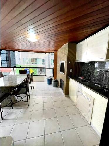 Apartamento à venda com 3 quartos, 129m² - Foto 2