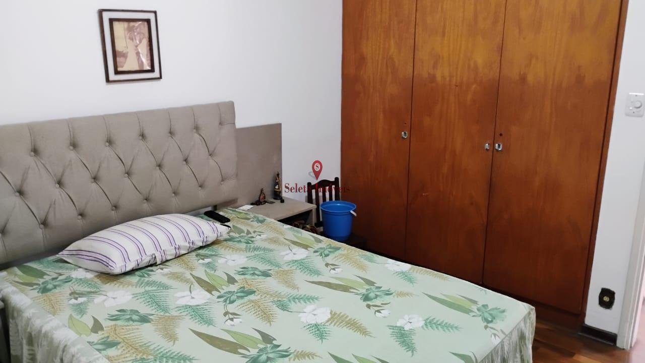 Casa à venda com 5 quartos, 300m² - Foto 15