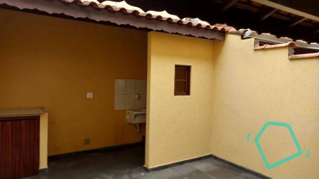 Casa de Condomínio para alugar com 2 quartos, 70m² - Foto 7