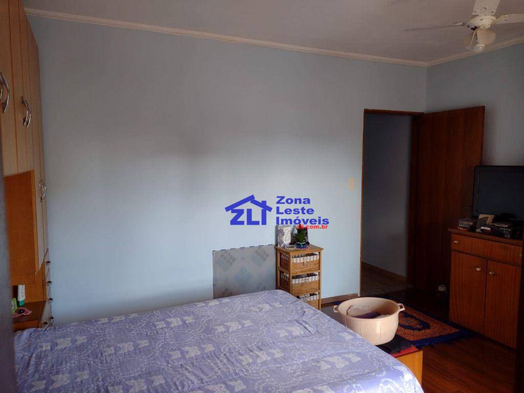 Sobrado à venda com 4 quartos, 300m² - Foto 28