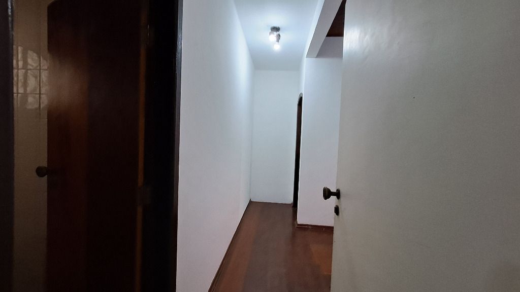 Sobrado à venda com 4 quartos, 327m² - Foto 19