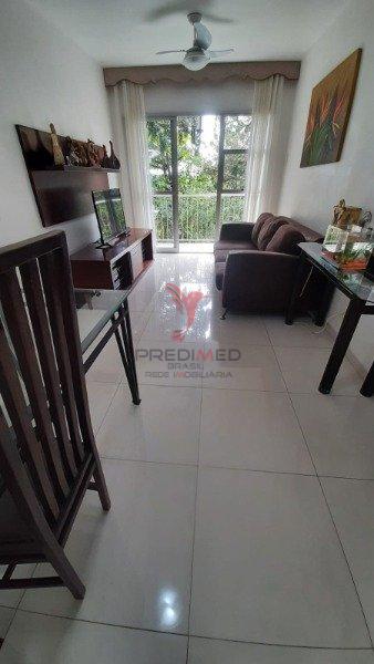 Apartamento à venda com 2 quartos, 63m² - Foto 2