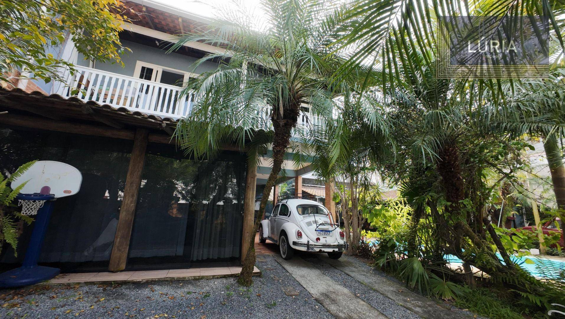 Casa, 3 quartos, 210 m² - Foto 1