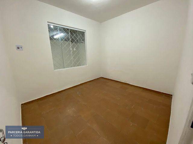 Casa à venda com 2 quartos, 122m² - Foto 9