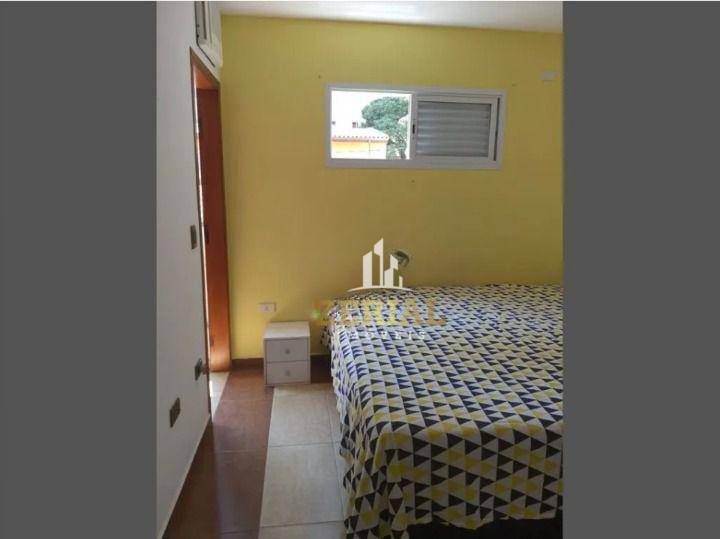 Sobrado à venda com 2 quartos, 136m² - Foto 11