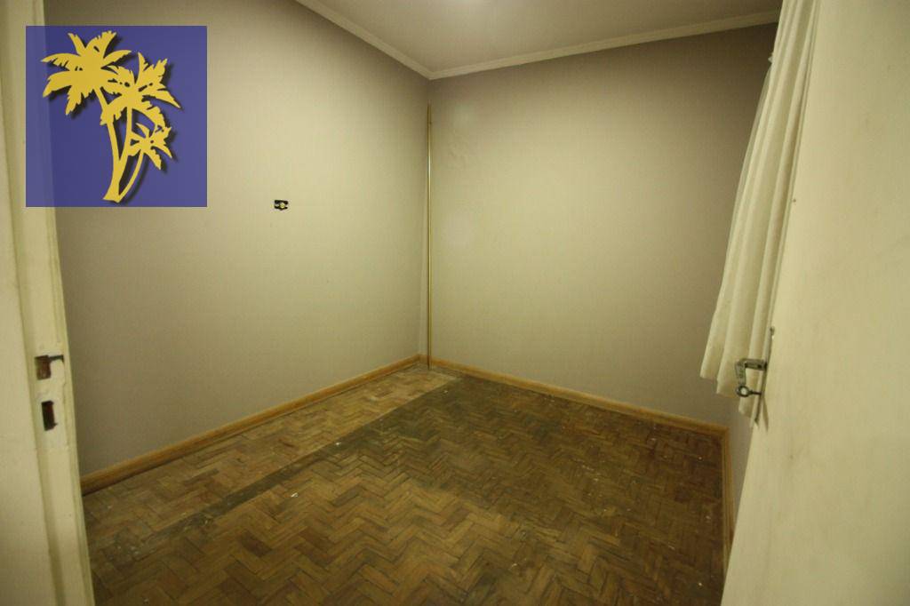 Casa para alugar com 3 quartos, 230m² - Foto 28