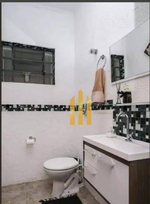 Sobrado à venda com 4 quartos, 300m² - Foto 20