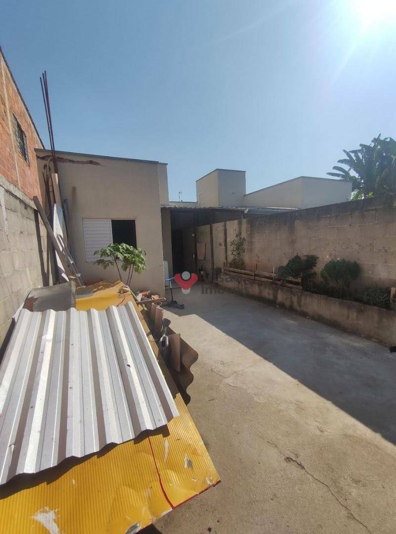 Casa à venda com 2 quartos, 83m² - Foto 18