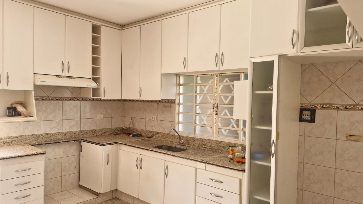 Casa à venda com 3 quartos, 190m² - Foto 29