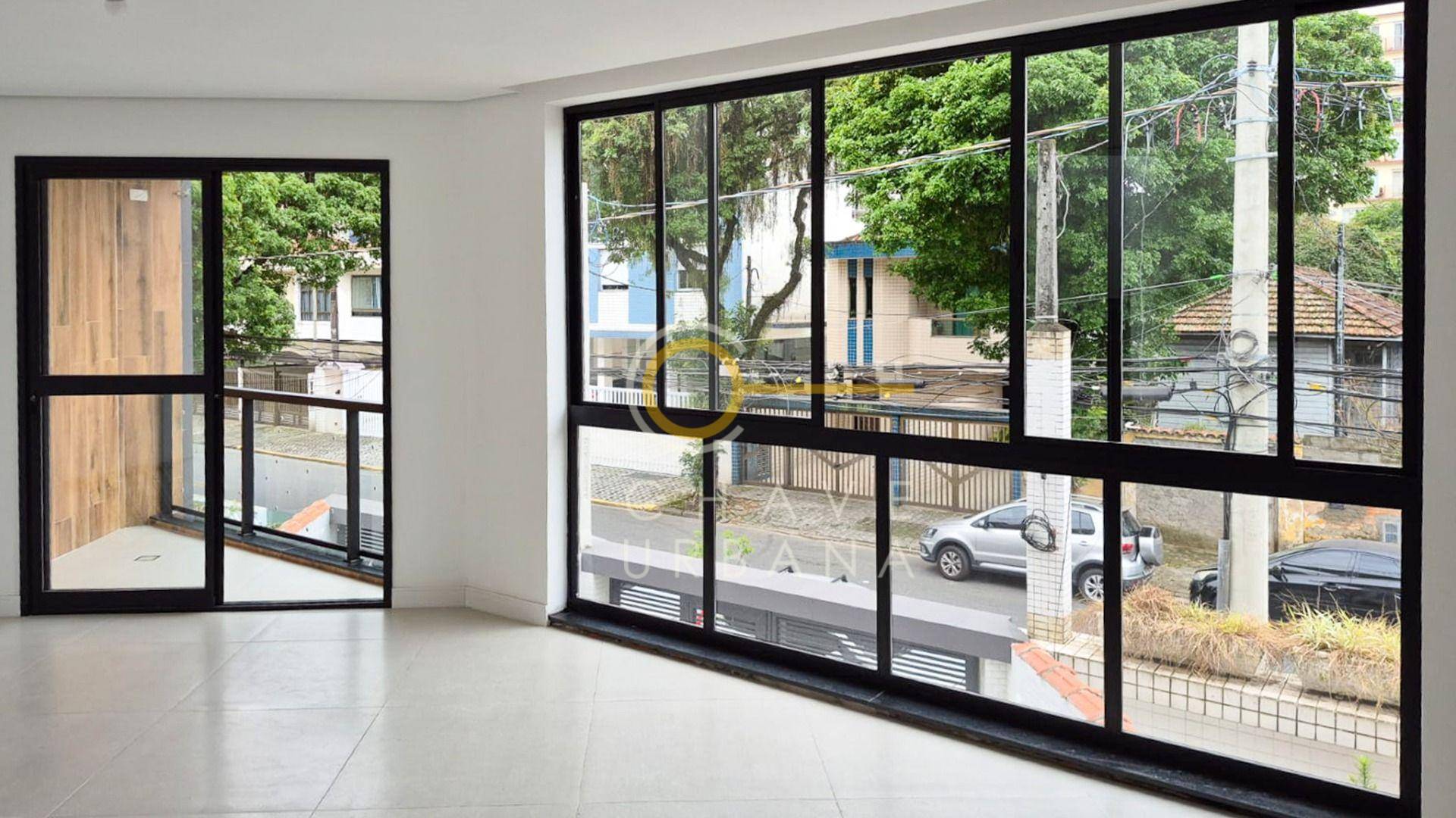 Casa, 3 quartos, 215 m² - Foto 1