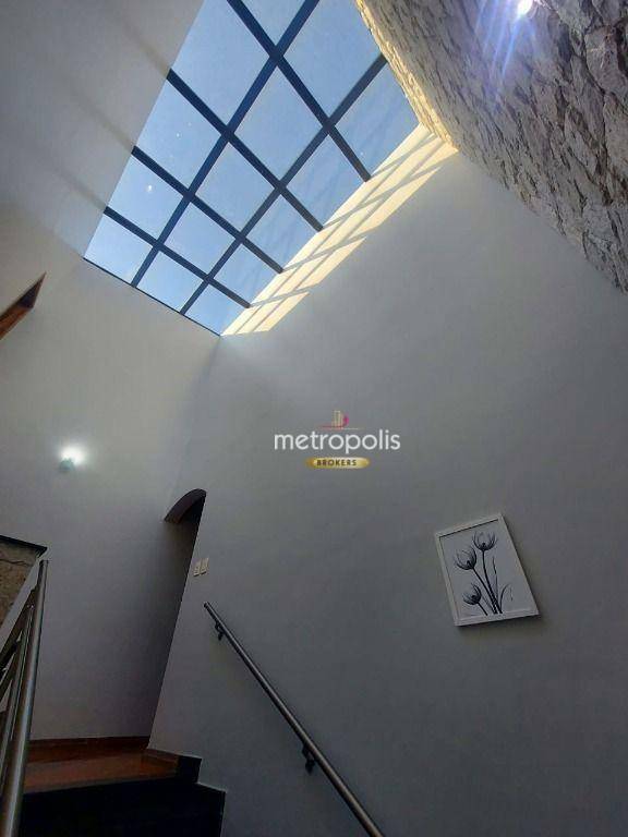 Sobrado à venda com 3 quartos, 347m² - Foto 32