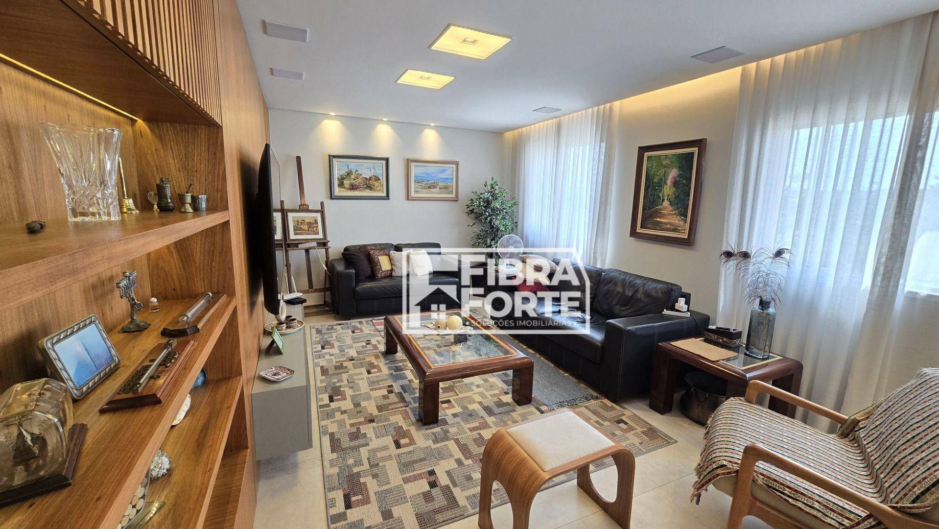 Apartamento à venda com 3 quartos, 163m² - Foto 2