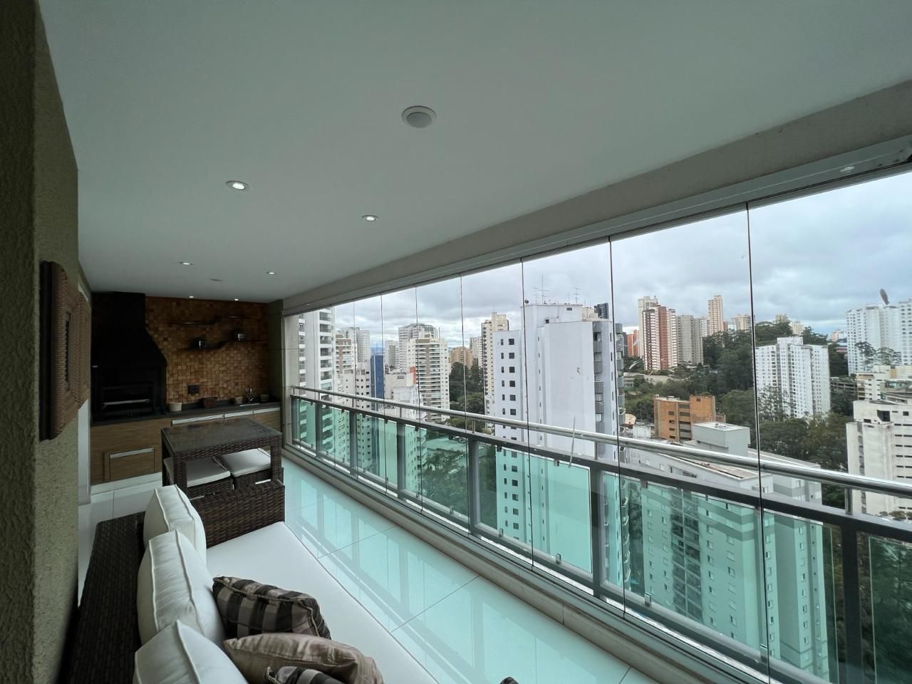 Apartamento, 3 quartos, 119 m² - Foto 2