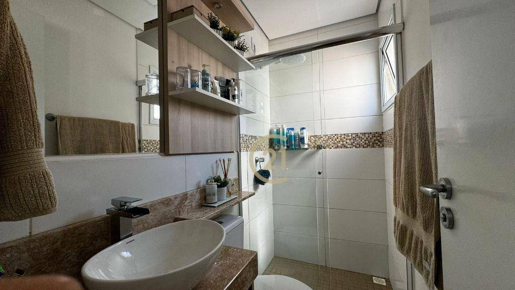 Apartamento à venda com 3 quartos, 65m² - Foto 19