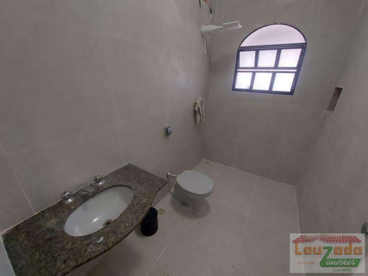 Casa para alugar com 3 quartos, 360m² - Foto 3