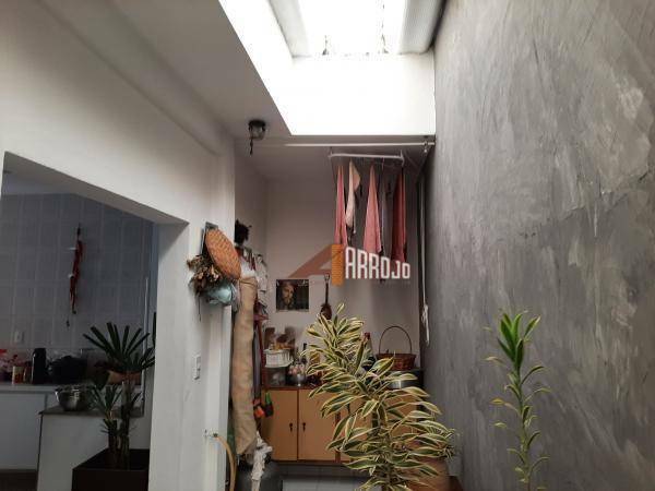 Casa à venda com 3 quartos, 77m² - Foto 16