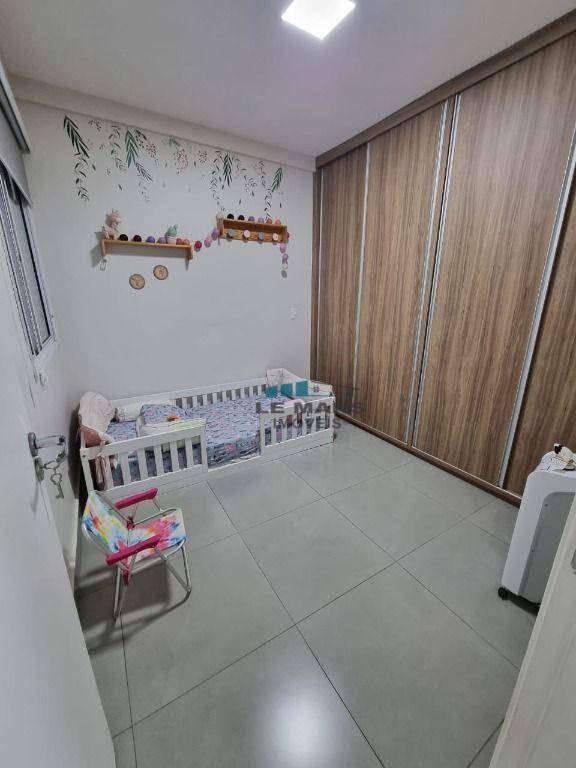 Apartamento à venda com 3 quartos, 85m² - Foto 22