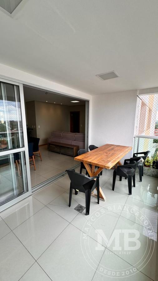 Apartamento à venda com 3 quartos, 156m² - Foto 11