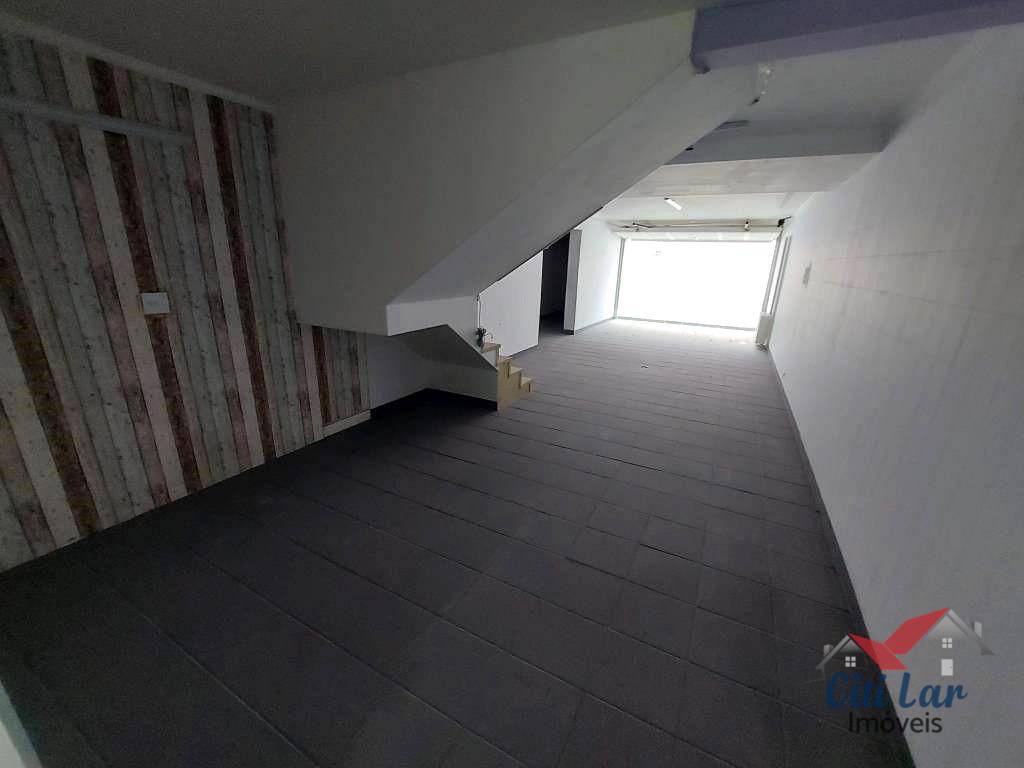 Sobrado à venda e aluguel com 3 quartos, 250m² - Foto 18