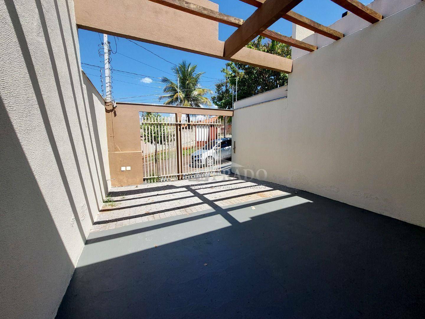 Casa à venda com 3 quartos, 85m² - Foto 3