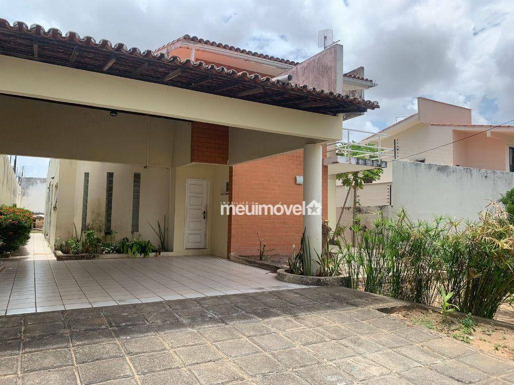 Casa para alugar com 3 quartos, 600m² - Foto 3