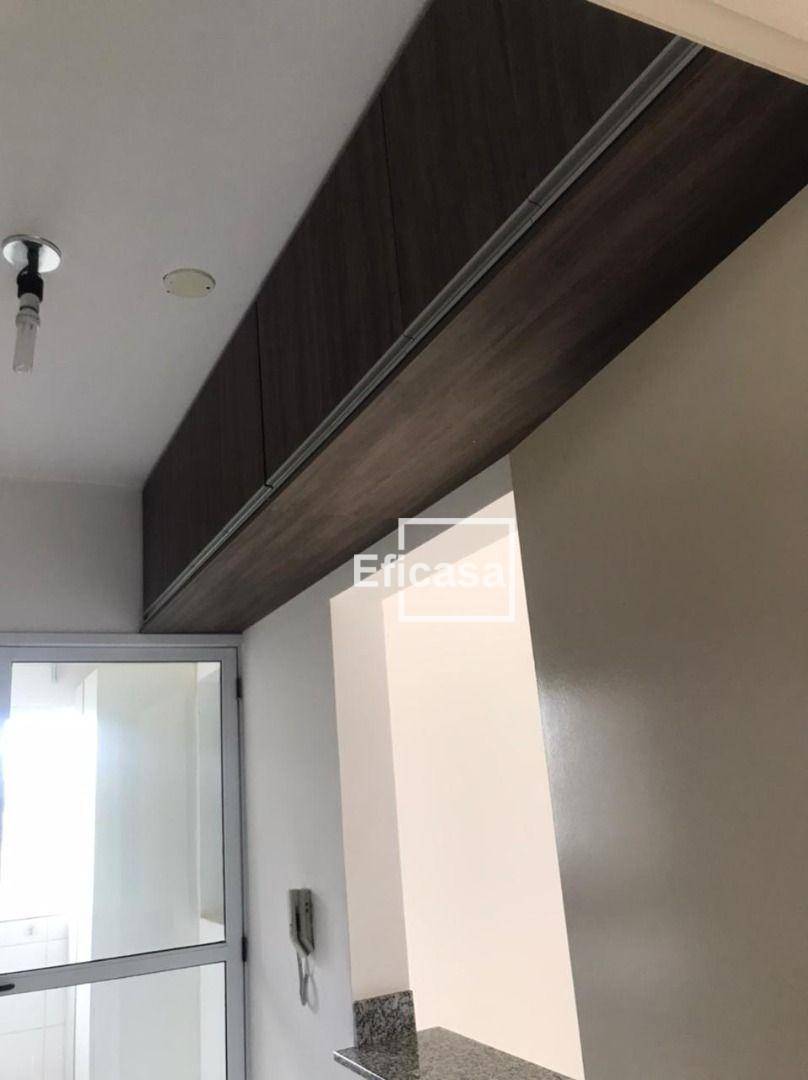 Apartamento à venda com 3 quartos, 71m² - Foto 4