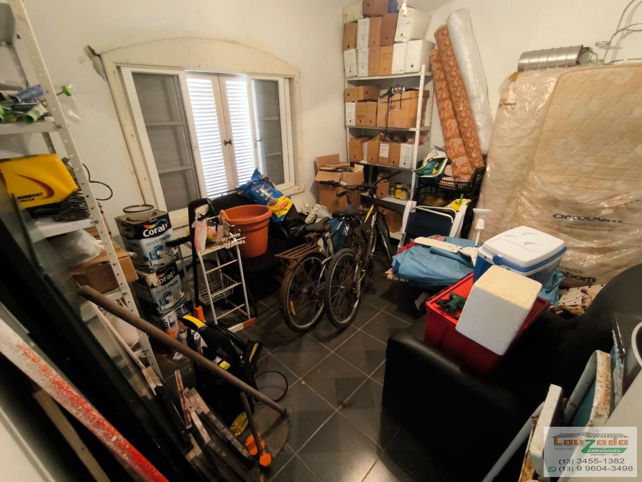 Casa à venda com 2 quartos, 720m² - Foto 16