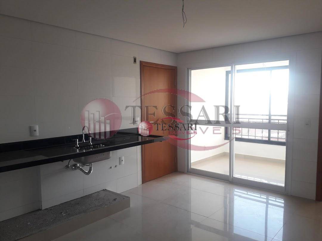 Apartamento à venda com 4 quartos, 260m² - Foto 3