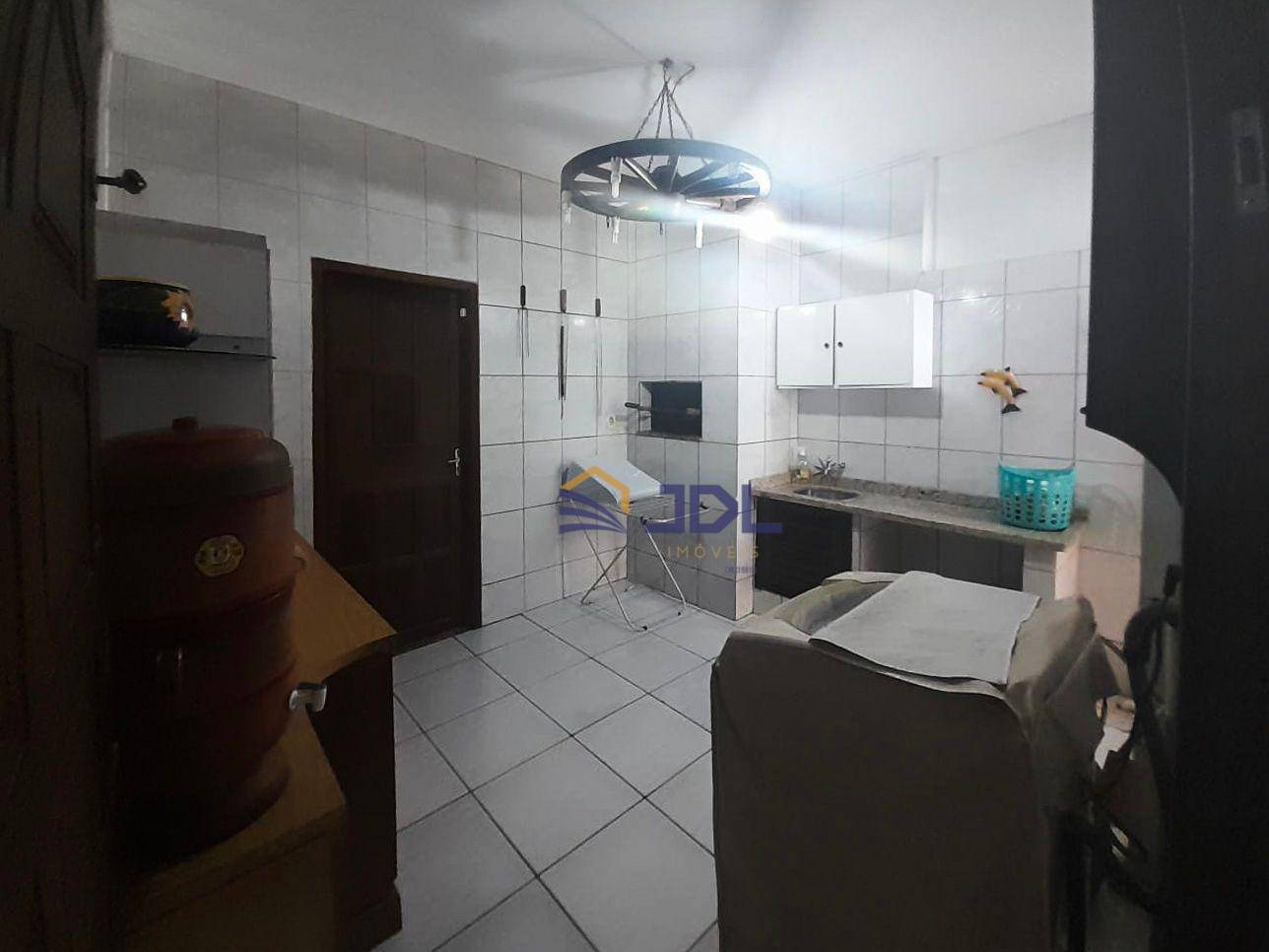 Casa de Condomínio à venda com 5 quartos, 170m² - Foto 11