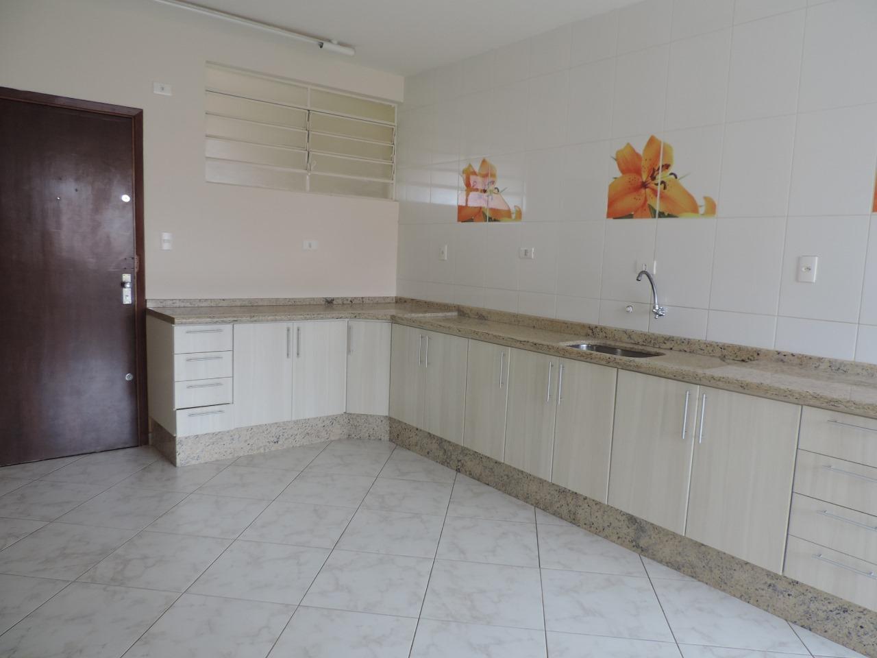 Apartamento à venda com 3 quartos, 132m² - Foto 6