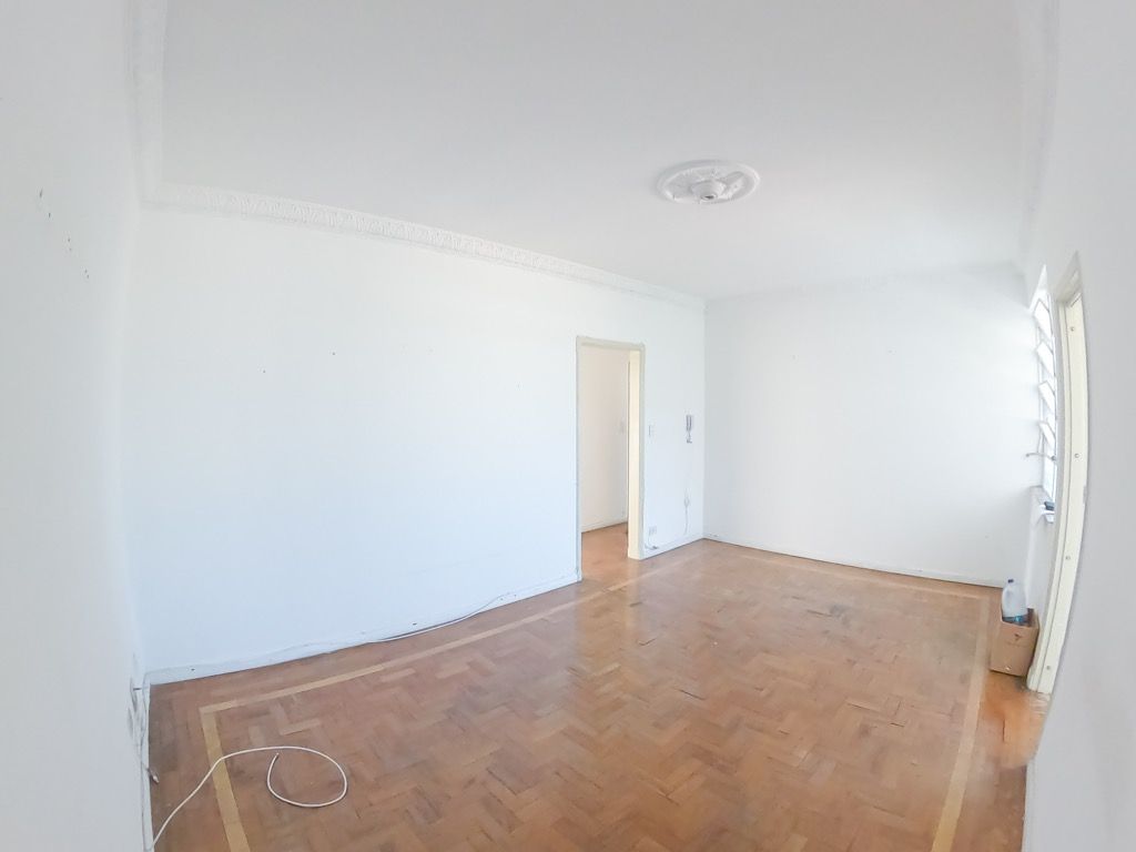 Apartamento à venda com 2 quartos, 67m² - Foto 2