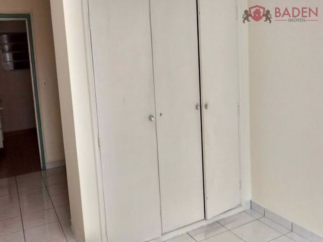 Apartamento à venda com 1 quarto, 40m² - Foto 5